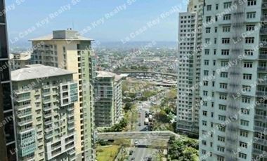 RUSH for SALE Two(2) Bedroom with Parking (PET FRIENDLY)_South of Market Residences BGC, Taguig