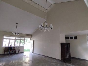 Rumah nyaman dan strategis di Komplek Beji, Depok.