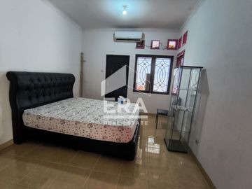 Disewakan Cepat Rumah 2 Lantai di Kemang Pratama 2 Bekasi