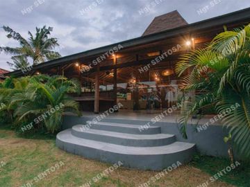 VILLA NYANYI BERABAN