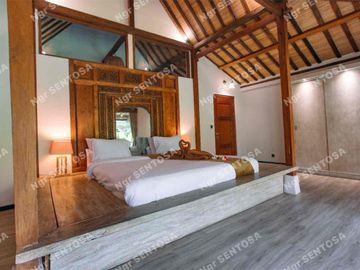 VILLA NYANYI BERABAN