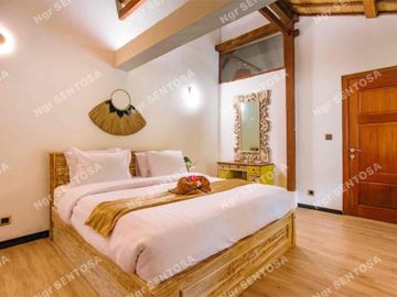 VILLA NYANYI BERABAN