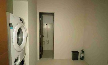 2 Bedrooms Uptown Ritz with parking slot