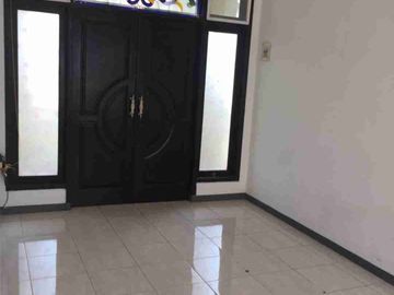 Dijual dan Disewakan Rumah di Graha Sampurna Indah Wiyung Lokasi Strategis