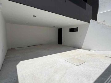 HERMOSA CASA EN PREVENTA, CON EXCELENTE UBICACIÓN, ZONA PAISAJES DEL TESORO