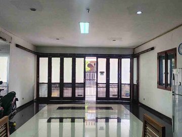 DIJUAL RUMAH MEWAH 3 LANTAI – KEMANG PRATAMA, BEKASI