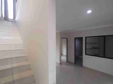*MODERN HOUSE WITH BALCONY TERRACE*

Cluster Prime Sektor 9