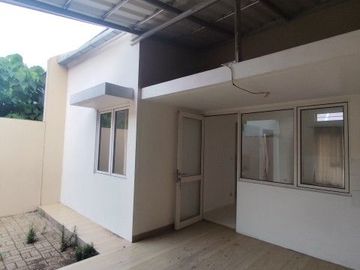 Rumah 1 Lantai Uk 8x17 di Suvarna Sutera Tangerang 1KA0002C
