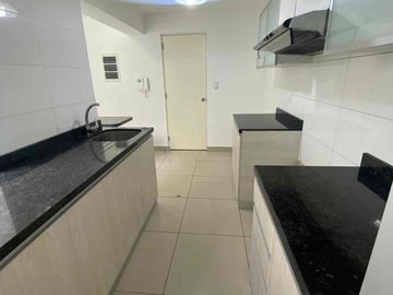 VENDO DEPARTAMENTO EN LINCE LÍMITE CON SAN ISIDRO