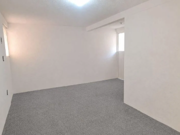 Departamento con 3 recamaras cerca de Metro Agricola Oriental, Iztacalco, CDMX.