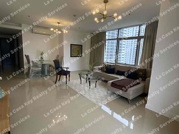 FOR Lease/Rent Two(2) Bedroom with maids room and 1Parking Near High Street BGC _ West Gallery Place BGC, Taguig