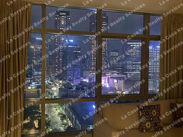 FOR Lease/Rent Two(2) Bedroom with maids room and 1Parking Near High Street BGC _ West Gallery Place BGC, Taguig