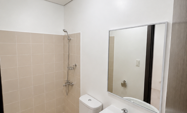 2 Bedroom 2 Bathrooms for Lease at Garden Towers Makati