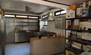 FOR SALE / FOR LEASE: Premium Residence in San Lorenzo Village, Makati City