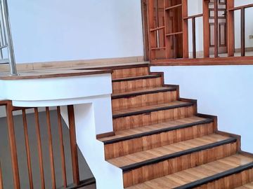 Rumah Cantik Lux Siap Huni di Singgasana Pradana Bandung