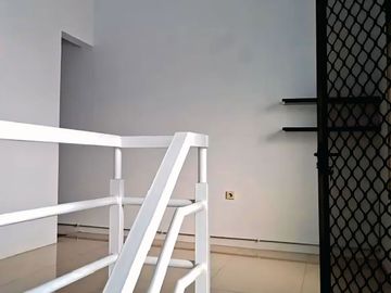 Rumah Baru Renov 2 Lantai di Komplek Adipura Gedebage Bandung
