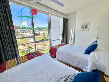 2 recámaras y terraza con vista a las áreas comunes