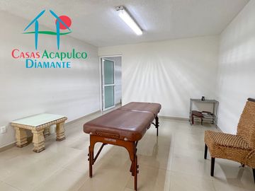 2 recámaras y terraza con vista a las áreas comunes