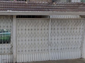 SIERRA MORENA NO.170, VALLE DON CAMILO, TOLUCA, EDO.MEX. Bonita casa en venta, EXCELENTE OPORTUNIDAD de formar un patrimonio