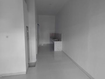 Dijual rumah full renovasi siaphuni di Harapan Indah 1 Bekasi