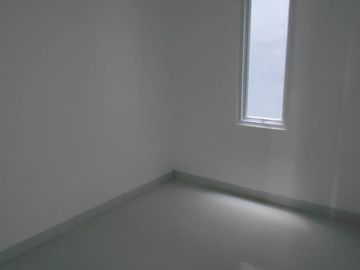 Dijual rumah full renovasi siaphuni di Harapan Indah 1 Bekasi