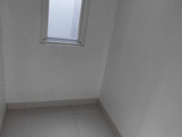 Dijual rumah full renovasi siaphuni di Harapan Indah 1 Bekasi