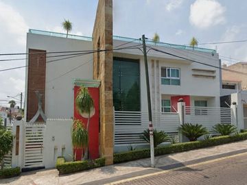 CASA EN VENTA EN CALLE VISTA AL ATARDECER, SAN PEDRO  TLAQUEPAQUE, JALISCO