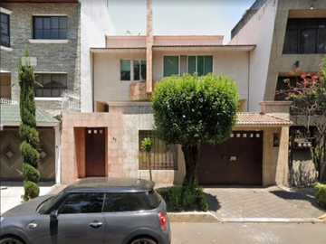 CASA EN VENTA EN PASEO DE LOS NARANJOS, PASEOS DE TAXQUEÑA