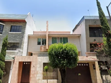 CASA EN VENTA EN PASEO DE LOS NARANJOS, PASEOS DE TAXQUEÑA