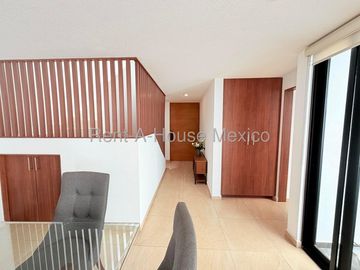 Casa en Venta dentro de Condominio | Cumbres del Lago HOMEJPC2836
