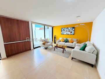 Casa en Venta dentro de Condominio | Cumbres del Lago HOMEJPC2836