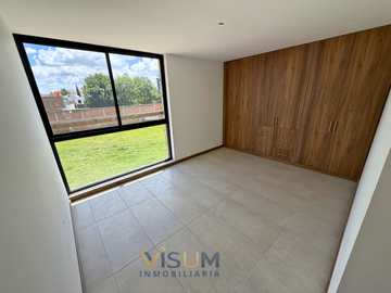 CASA EN VENTA UDLAP TIPO TOWNHOUSE