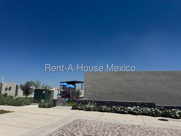 VENTA Departamento en Planta Baja con Patio | Condominio Sirione HOMEJPC429