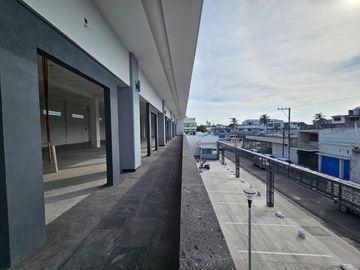 LOCAL U OFICNA EN EL CENTRO, IDEAL PARA OFICINAS, CONSULTORIO O GIMNASIOS