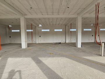 LOCAL U OFICNA EN EL CENTRO, IDEAL PARA OFICINAS, CONSULTORIO O GIMNASIOS
