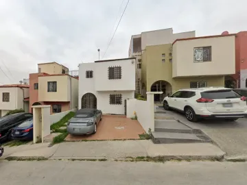 🏡¡Gran Remate en Pesos! Casa Adjudicada en Villa Colonial