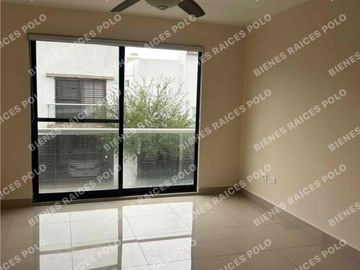 CASA EN RENTA DOMINIO  CUMBRES EN PRIVADA