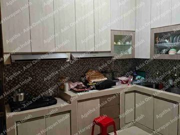 Rumah siap huni bebas banjir di Kelapa Gading Jakarta Utara