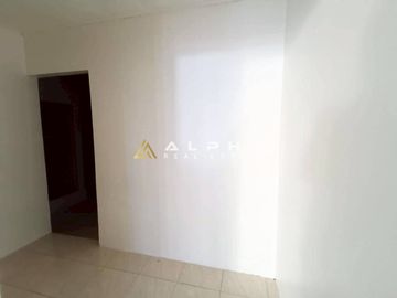 Dijual Rumah Bambu Kuning Puskopkar Batu Aji