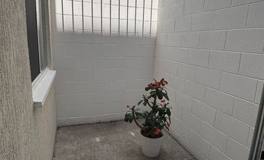 Renta de Departamento Amueblado en Planta Baja Fracc Villas del Refugio Querétaro $9,000 Mensuales