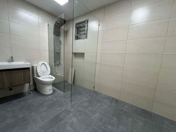 Townhouse in Tandang Sora Quezon City Inside Subdivision with 2 Car Garage SD