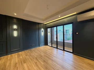 4 Bedroom Townhouse for Sale in La Loma Quezon City with 2 Car Garage near Aurora Blumentritt Chinese General Hospital SD