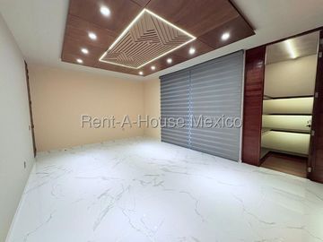 Loma Dorada Penthouse de Dos Niveles con Vista Panorámica | Querétaro VM3409