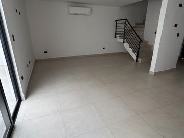 Casa en Renta Ayucca Residencial, Garcia, Nuevo Leon