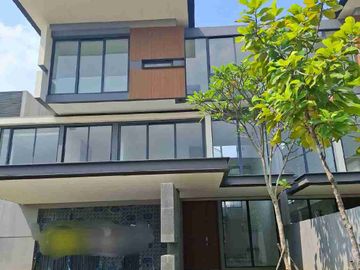 Dijual cepat rumah baru belum pernah huni di Nava Park-Bsd City