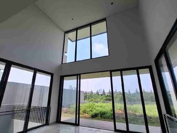 Dijual cepat rumah baru belum pernah huni di Nava Park-Bsd City