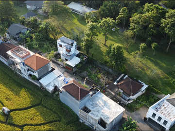 TANAH KOSONG DI SINGAPADU BATUBULAN DEKAT BALI BIRD PARK