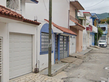 Casa en Venta en C. Ruinas Bonampak, Paraíso I, 29049 Tuxtla Gutiérrez, Chis.