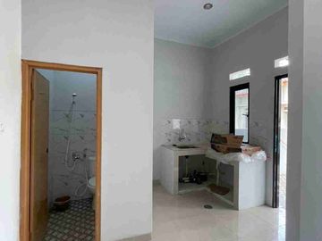 Ready siap huni.. lokasi pinggir jalan