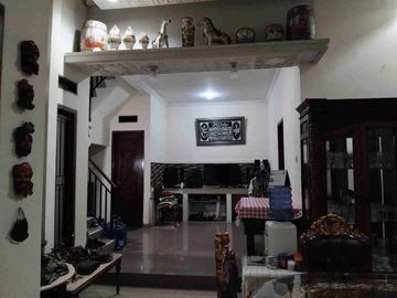 dijual rumah dalam perumahan di cilangkap